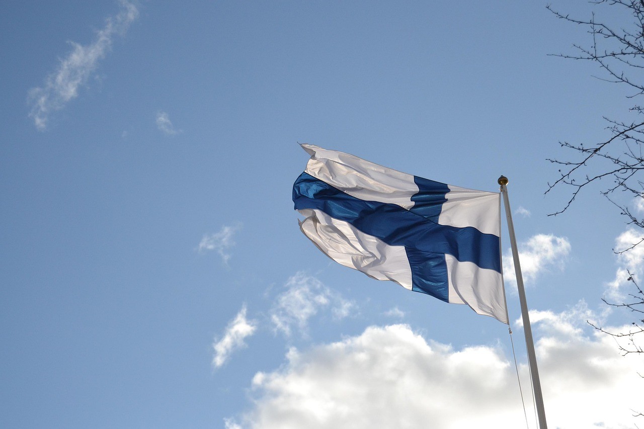 suomen lippu